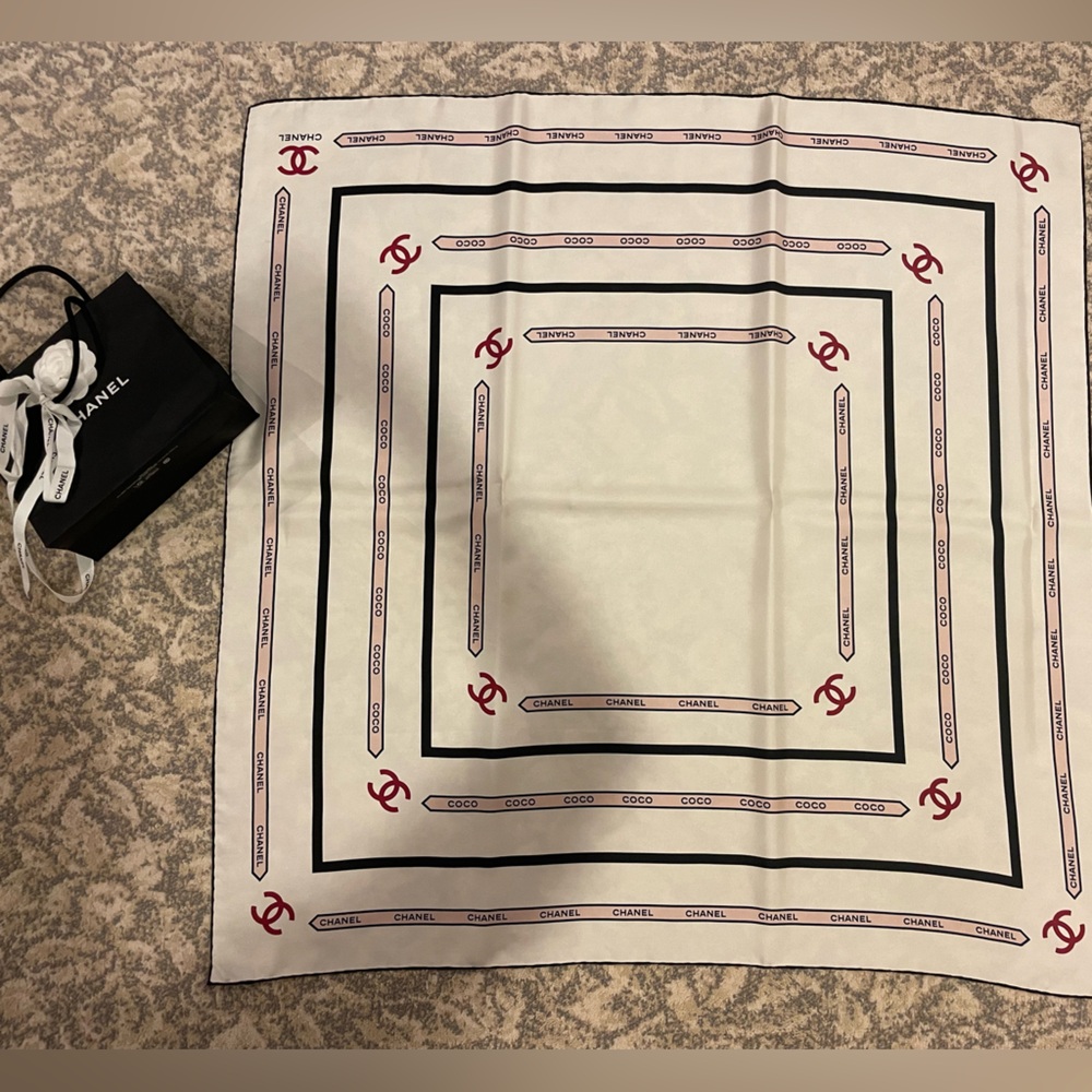 Beige and burgundy chanel square silk scarf